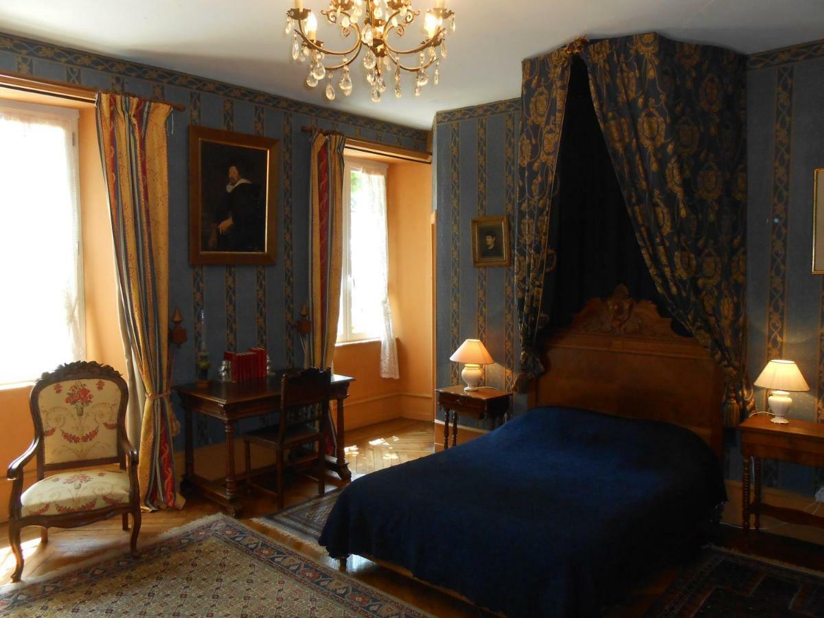 Chateau De Courbelimagne, Raulhac Екстер'єр фото